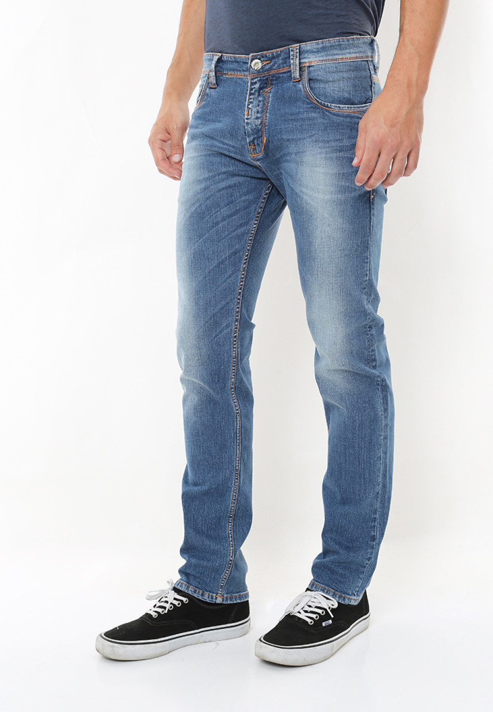 Slim Fit Jeans  Panjang Aksen Washed Biru 